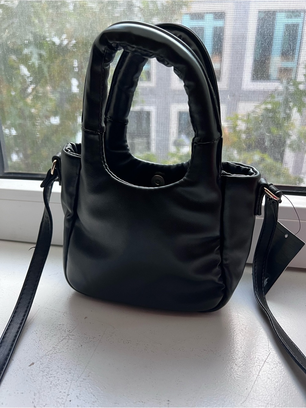 NEW FOREVER 21 MINI CROSSBODY WITH HANDLES PURSE